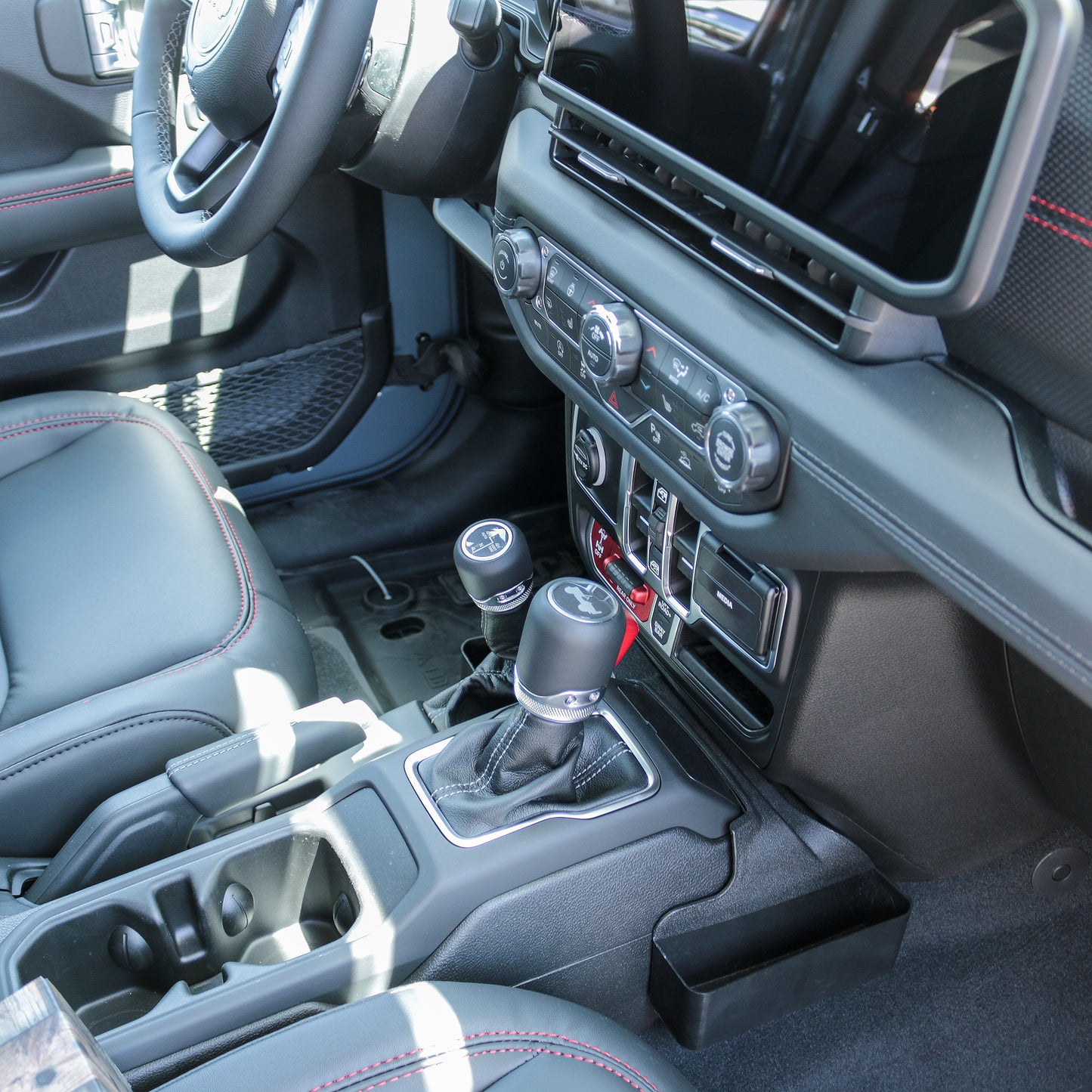 Straddle Storage - Jeep JL/JT 2018-2026