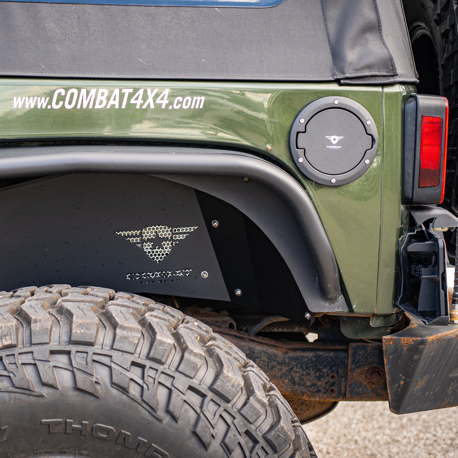 Jeep JK/JKU Fuel Containment Door