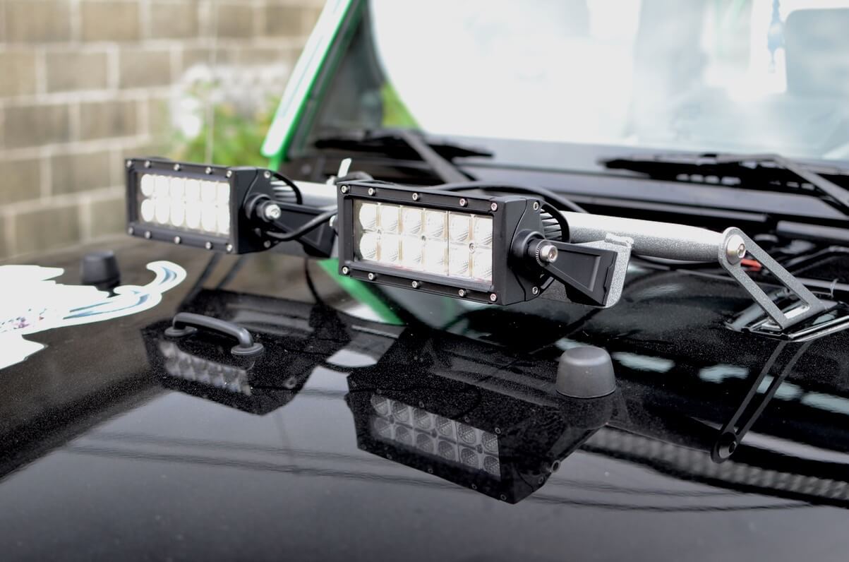 Steinjäger Exterior Accessories Wrangler JK 2007-2018 Light Mounts Hood Hinge Brackets and Lights Gray Hammertone