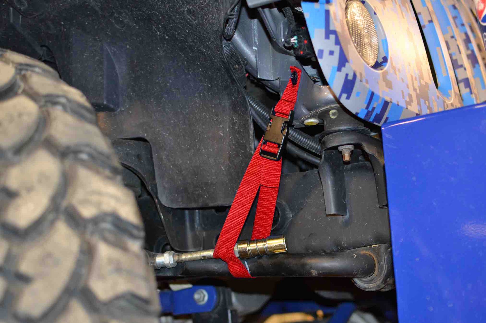 Steinjäger Suspensions Wrangler TJ 1997-2006 Sway Bar Hanger Red