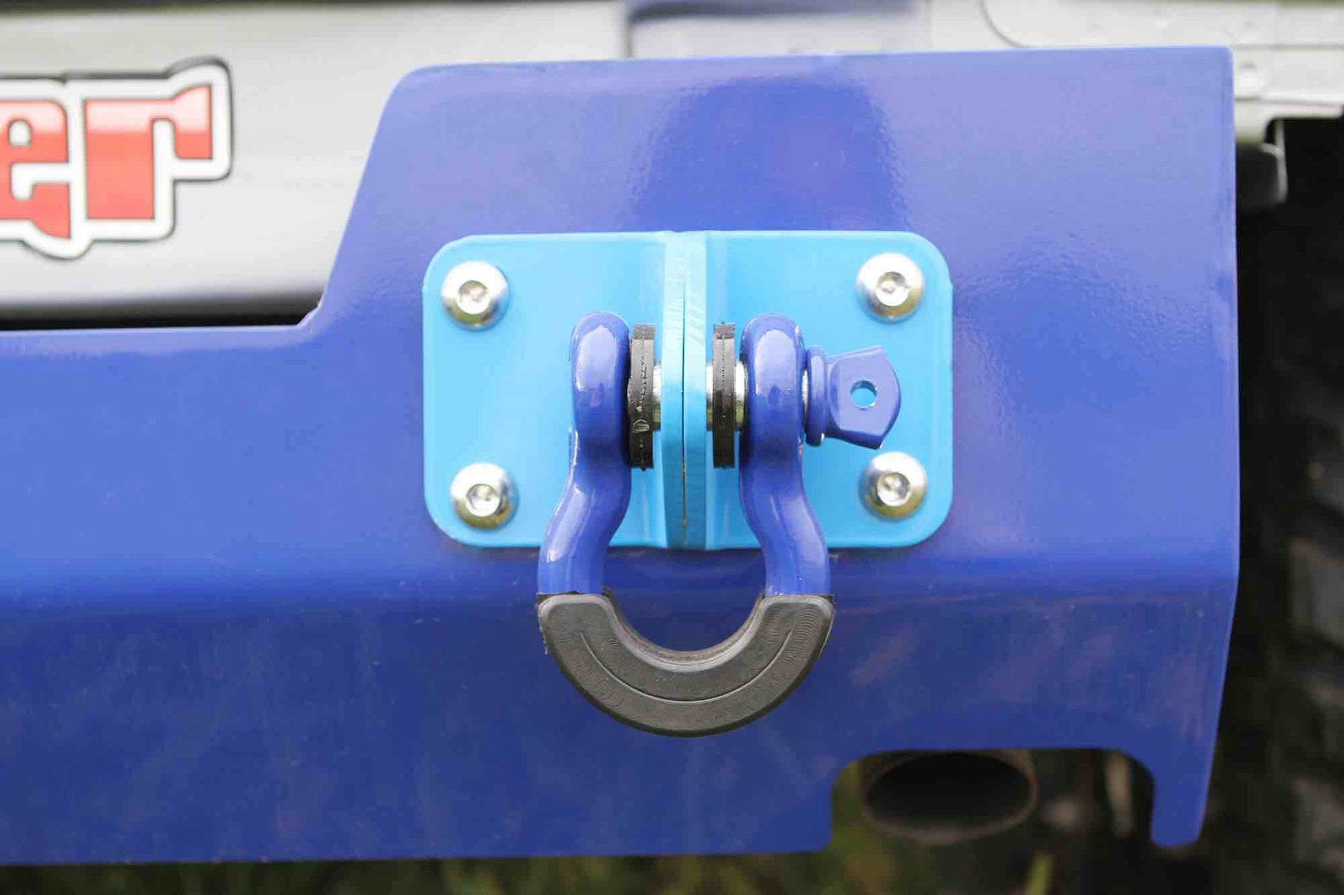 Steinjäger Recovery and Towing Wrangler JL 2018 to Present D-Ring Shackles 1 D-ring Cloud White