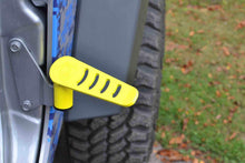 Steinjäger Exterior Accessories Wrangler JK 2007-2018 Foot Pegs Neon Yellow