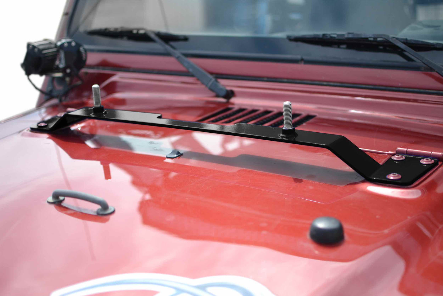 Steinjäger Recovery and Towing Wrangler TJ 1997-2006 High Lift Jack Mount Hood Black