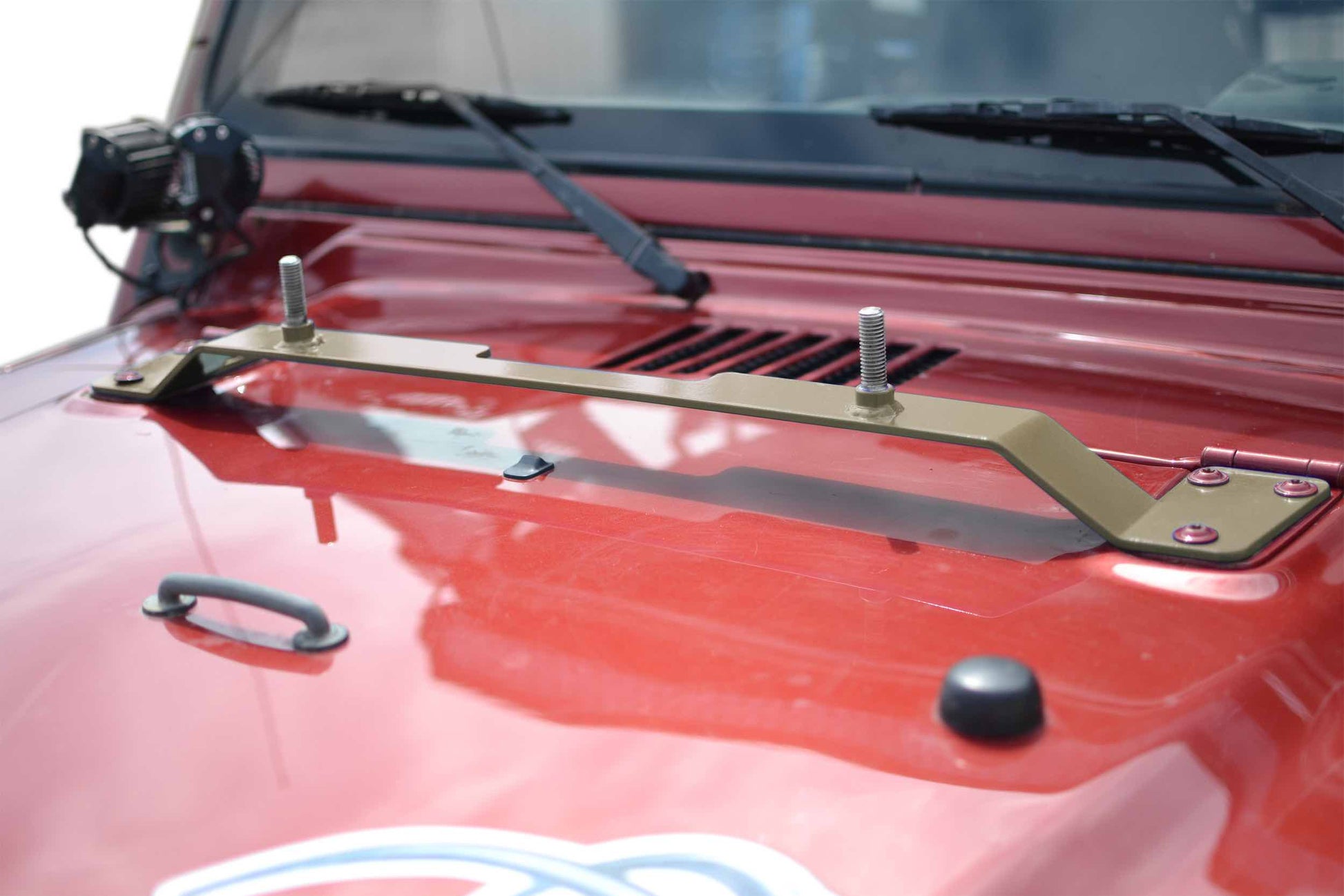 Steinjäger Recovery and Towing Wrangler TJ 1997-2006 High Lift Jack Mount Hood Military Beige