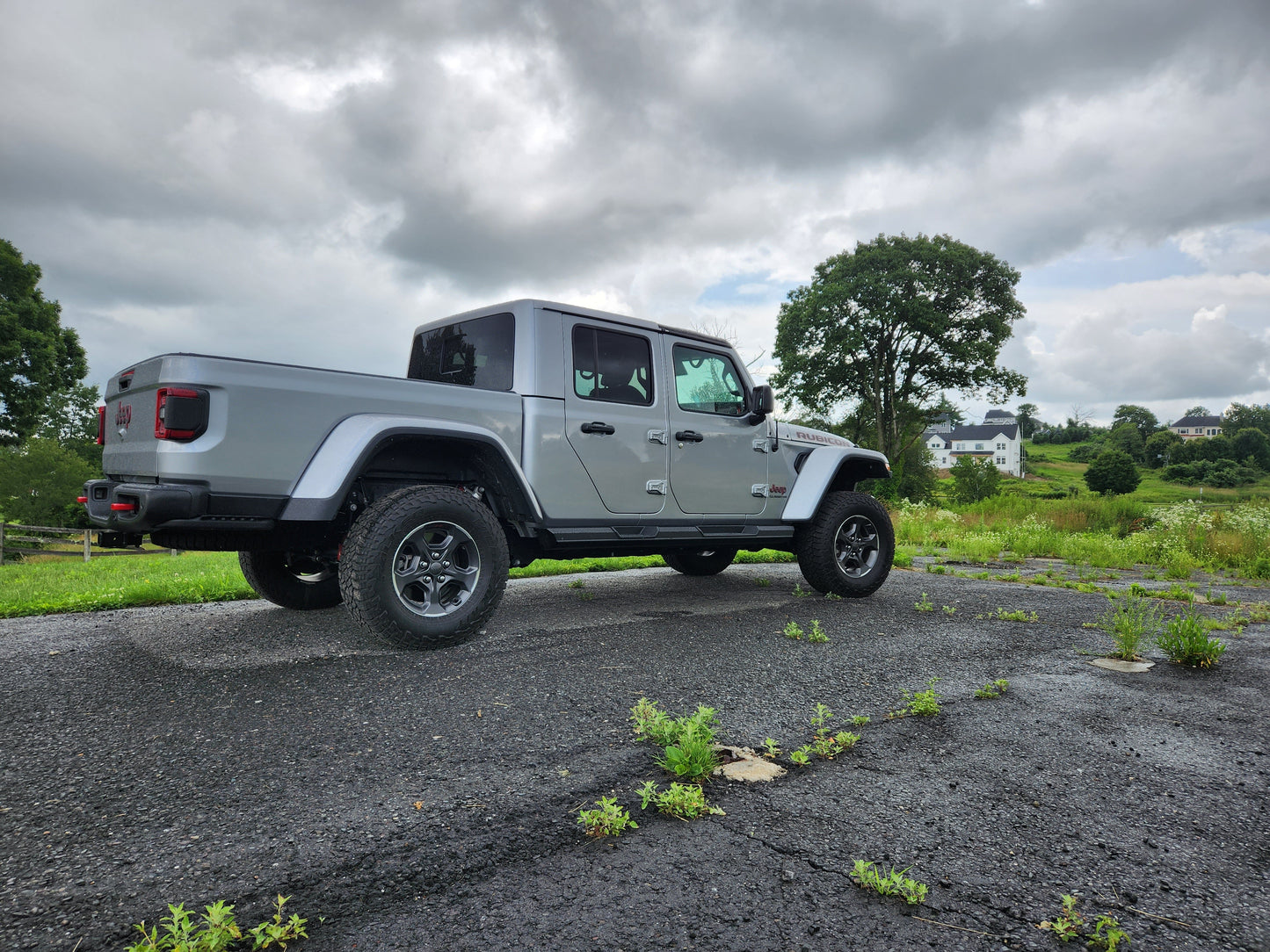 2.5 Inch Front Coil Springs 07-18 JK 2.5 Inch Front Coil Springs 18+ JL-V6 Or Wrangler 1.5 Inch Front Coil Springs 20-23 Wrangler 1.5 Inch Front Coil Springs 21+ JL-V8 392 Or Gladiator 1.5 Inch Front Coil Springs 20+ JT