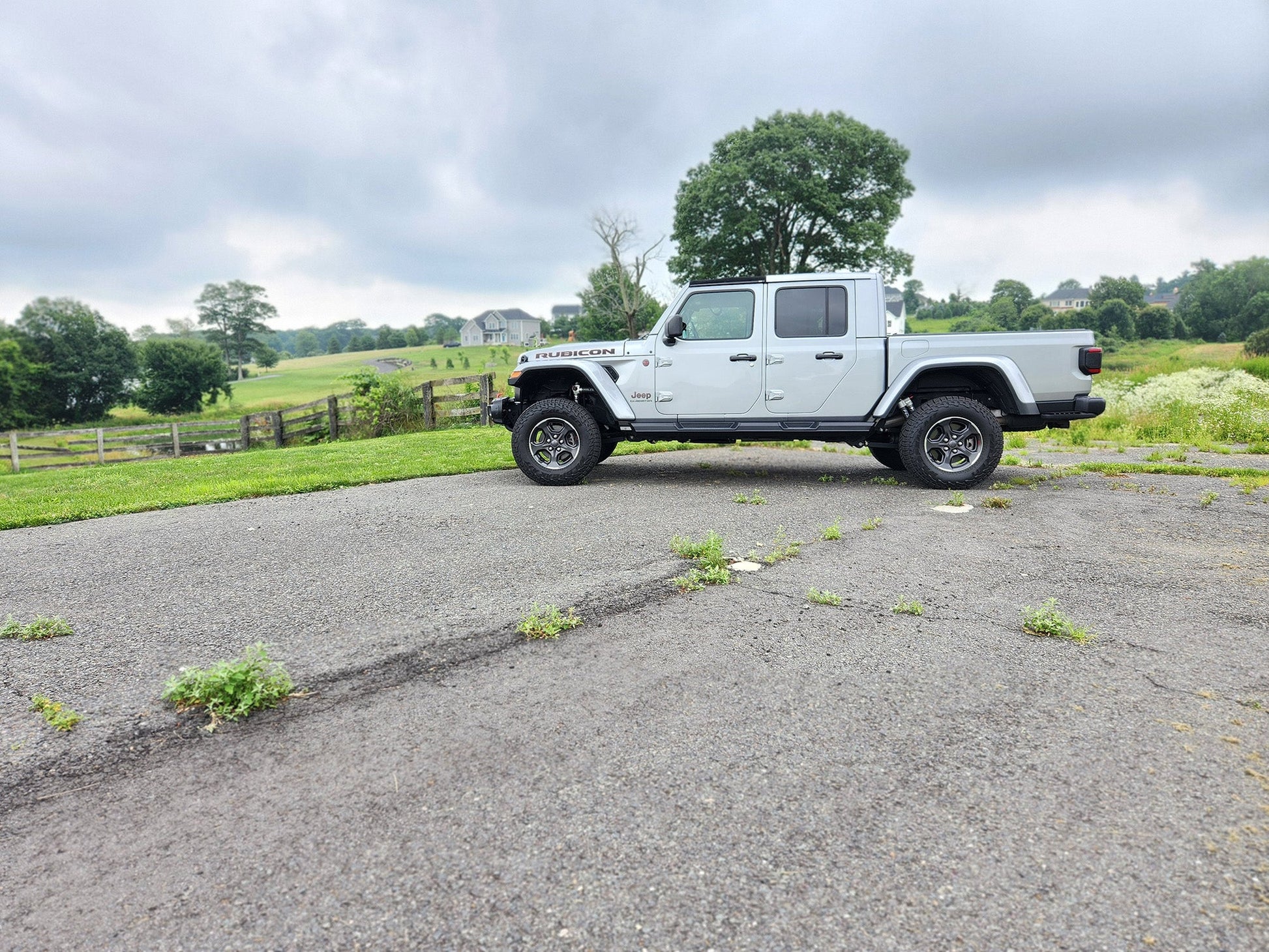Jeep Gladiator 1.5 Inch Premium Lift Kit 2020+ JT Clayton Off Road