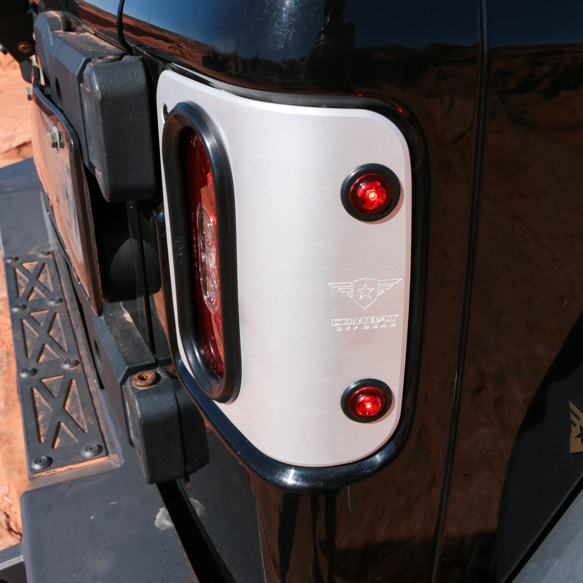 Jeep JL/JLU Tail Gunner LED Tail Lights Raw