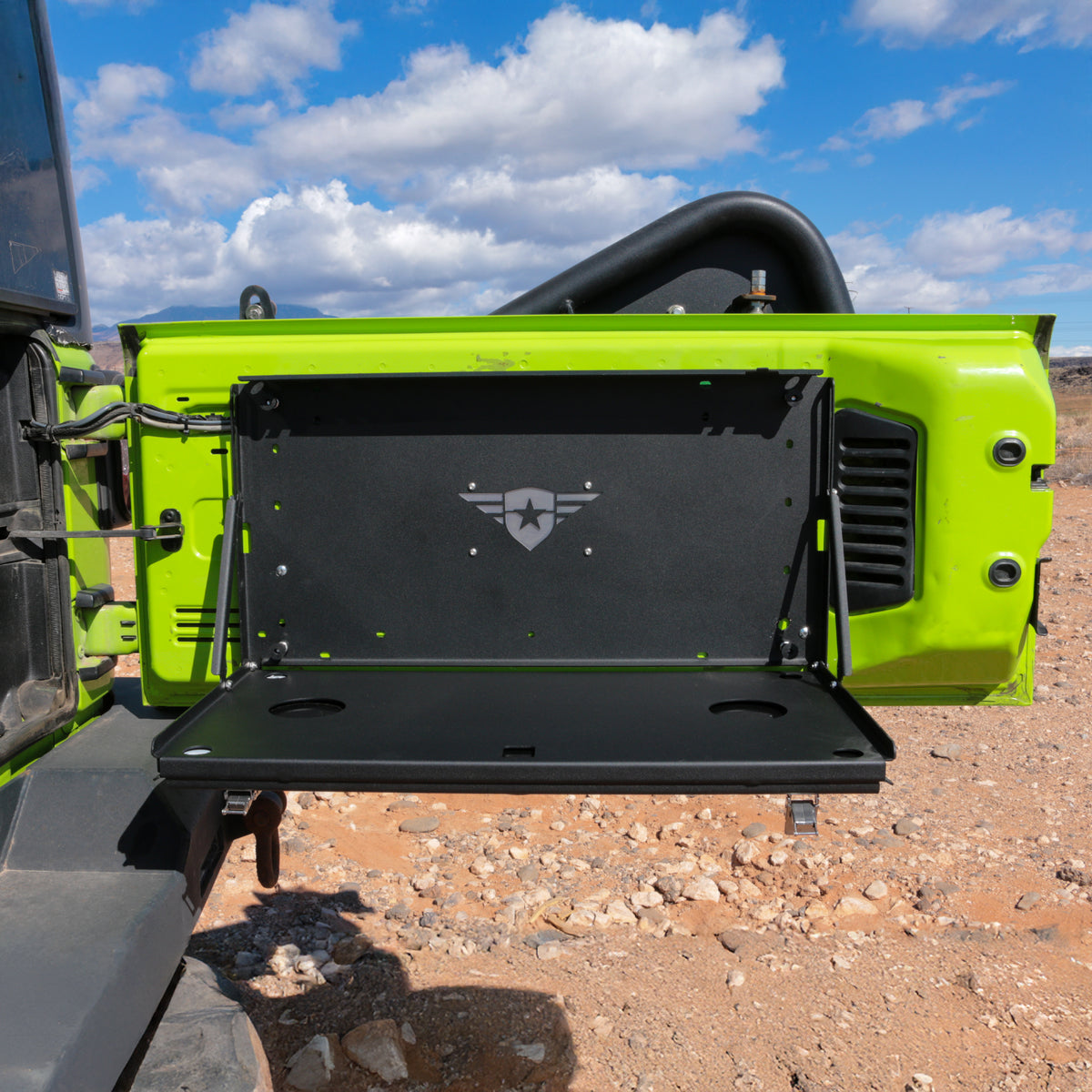 Chow Hall Table - Jeep JL/JL