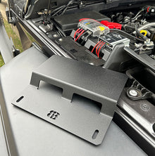 2020+ Jeep Gladiator Accessory Mounting Bracket