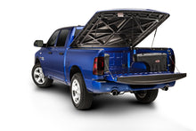 UnderCover 07-18 Chevy Silverado 1500 (19 Legacy) Passengers Side Swing Case - Black Smooth